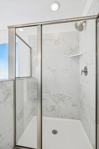 7060 Sutton Dr, White House, TN 37188