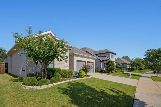 7412 Plumgrove Road, Fort Worth, TX 76123