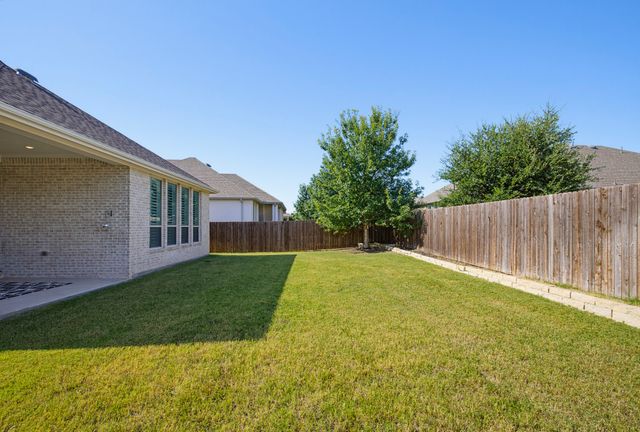 7412 Plumgrove Road, Fort Worth, TX 76123