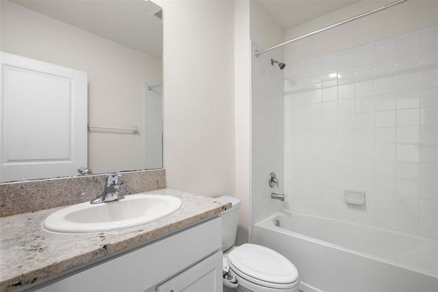 2814 COMMON FIG RUN, Wesley Chapel, FL 33543