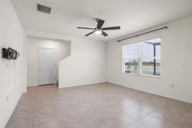 2814 COMMON FIG RUN, Wesley Chapel, FL 33543