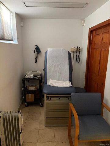 3014 31st Avenue, Astoria, NY 11106