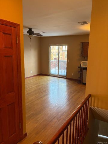 3014 31st Avenue, Astoria, NY 11106