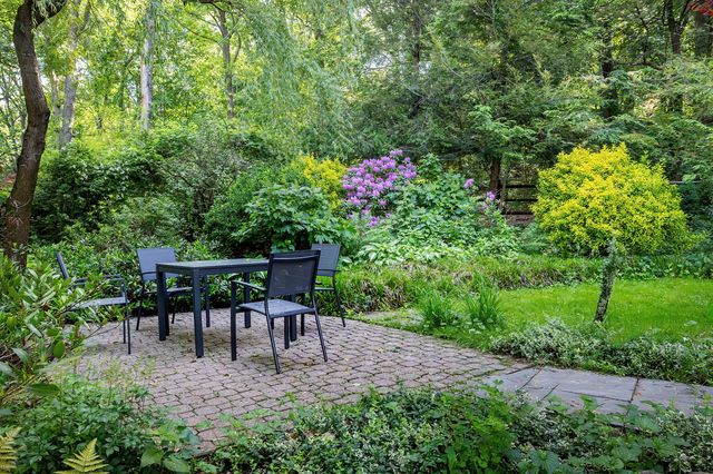 2727 Palisade Ave Apt 5A, New York City, NY 10463