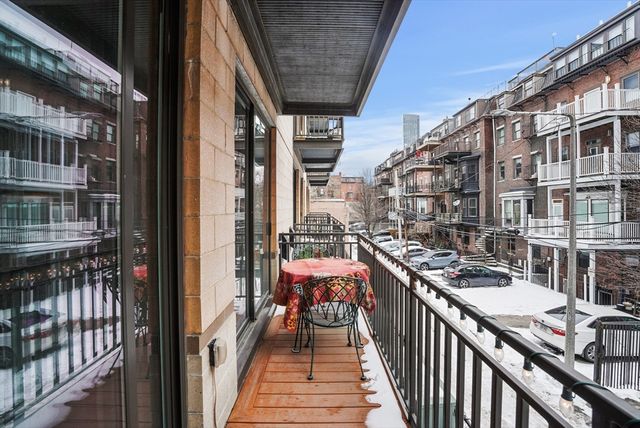 263-265 Northampton St 206, Boston, MA 02118