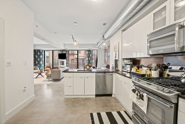 263-265 Northampton St 206, Boston, MA 02118