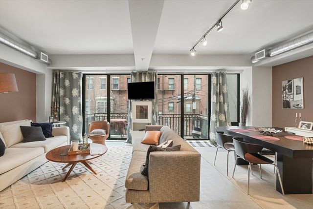 263-265 Northampton St 206, Boston, MA 02118