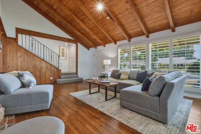 13155 Margate Street, Sherman Oaks, CA 91401