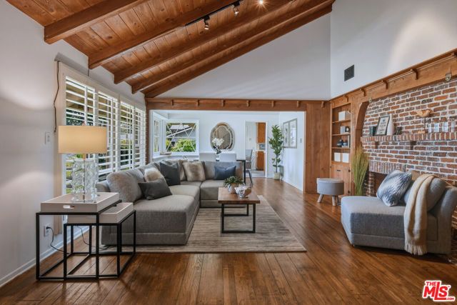 13155 Margate Street, Sherman Oaks, CA 91401