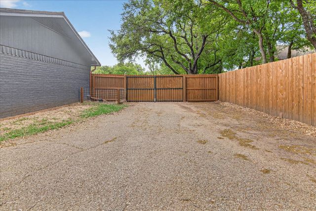 383 Overlook, Valley Mills, TX 76689
