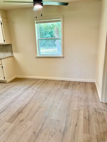209 N Pear Street, Beebe, AR 72012