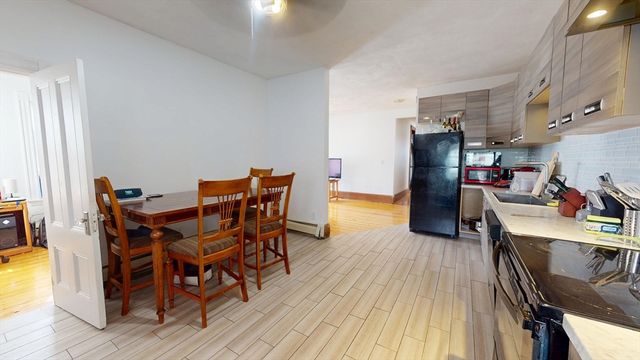 39 Temple Street 2, Somerville, MA 02145