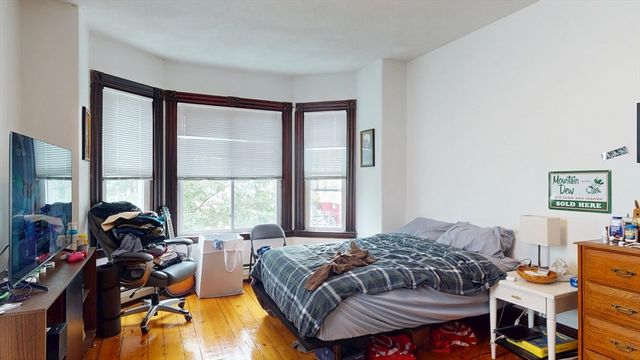 39 Temple Street 2, Somerville, MA 02145