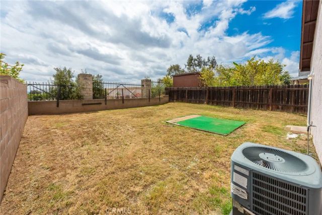 22961 Chambray Drive, Moreno Valley, CA 92557