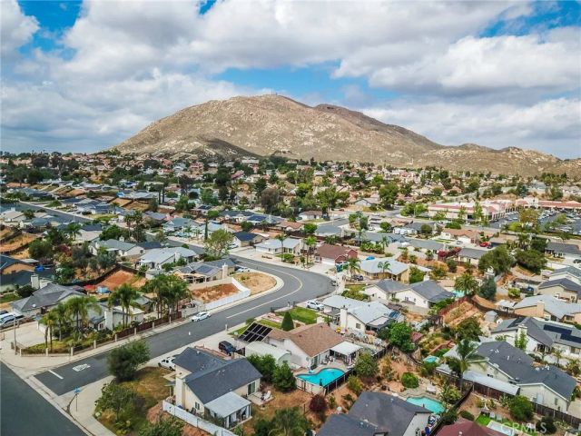 22961 Chambray Drive, Moreno Valley, CA 92557