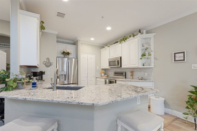 604 Jamboree Way, Euless, TX 76039