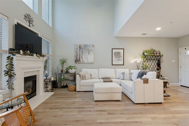 604 Jamboree Way, Euless, TX 76039
