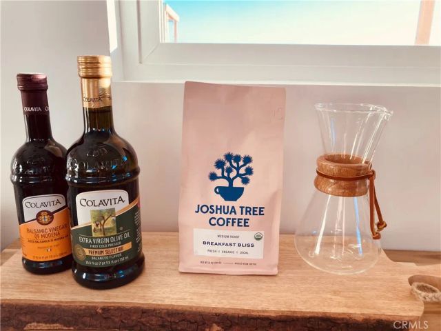 60654 Mitch Lane, Landers, CA 92285