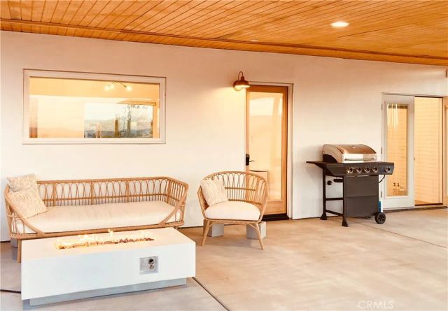 60654 Mitch Lane, Landers, CA 92285