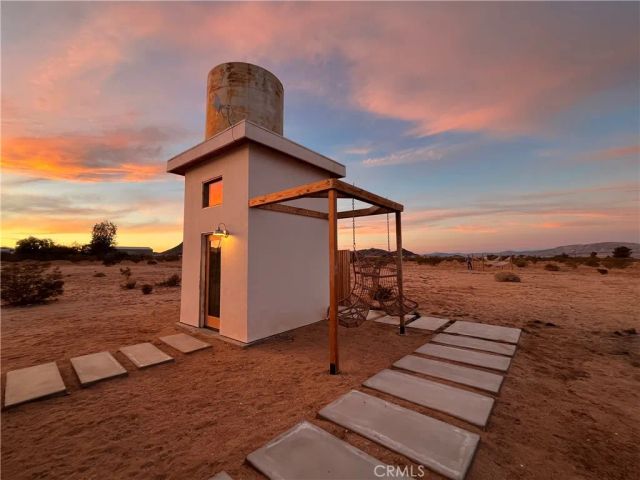 60654 Mitch Lane, Landers, CA 92285