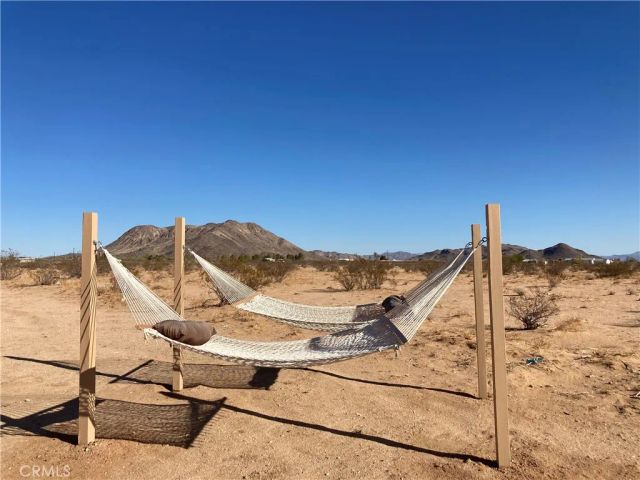 60654 Mitch Lane, Landers, CA 92285