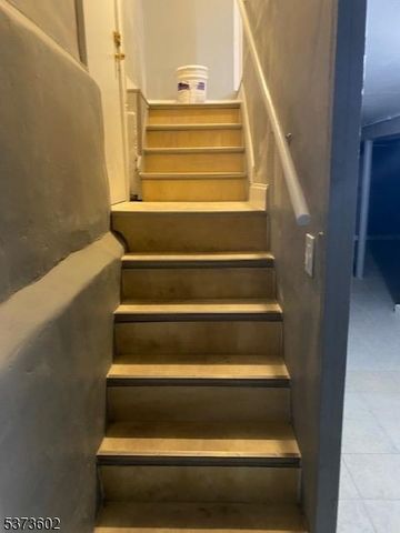 54 Rutgers St, Irvington Twp., NJ 07111