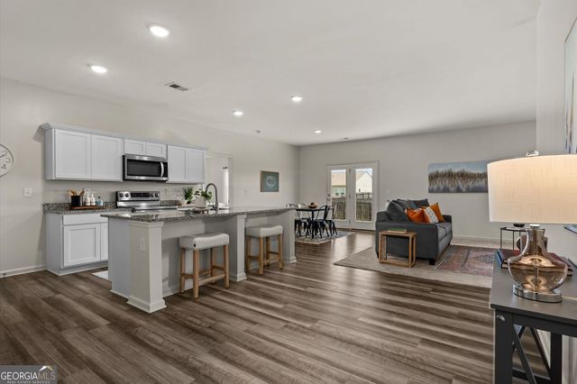 233 San Marino Way NW, Cartersville, GA 30120