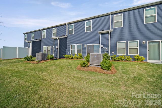 1330 Falling Acorn Lane, Concord, NC 28027