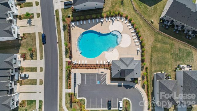 1330 Falling Acorn Lane, Concord, NC 28027