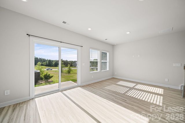 1330 Falling Acorn Lane, Concord, NC 28027