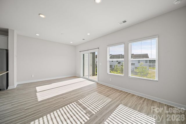 1330 Falling Acorn Lane, Concord, NC 28027