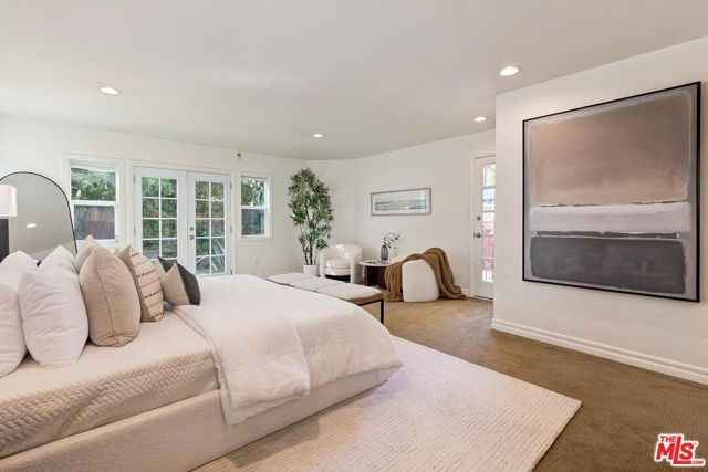 10525 Almayo Avenue, Los Angeles, CA 90064