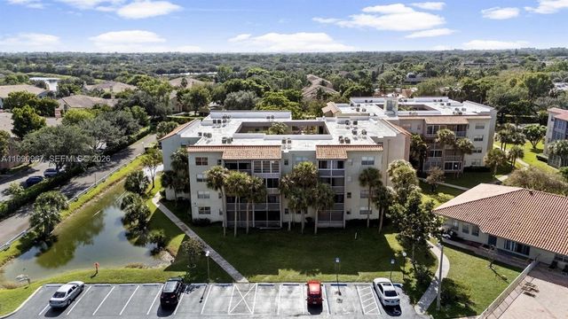 1800 SW 81st Ave 1203, North Lauderdale, FL 33068