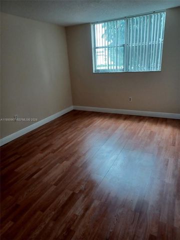 1800 SW 81st Ave 1203, North Lauderdale, FL 33068