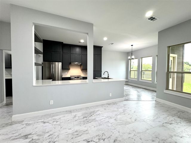 226 Lakeview Drive, Runaway Bay, TX 76426