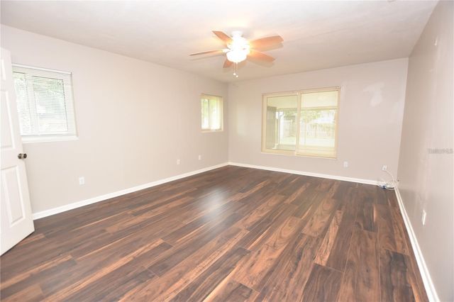 928 E VALENCIA STREET, Lakeland, FL 33805