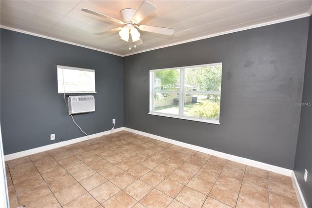 928 E VALENCIA STREET, Lakeland, FL 33805