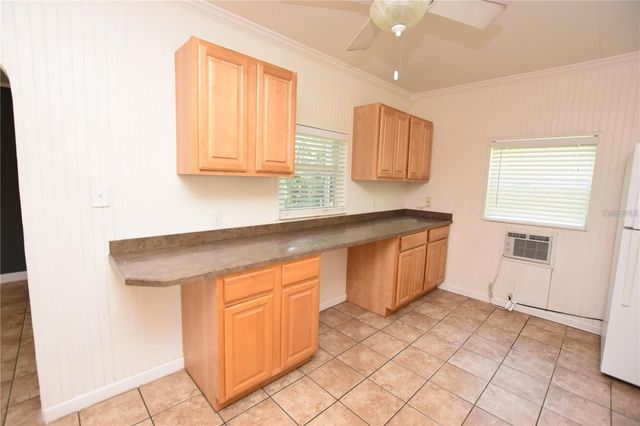 928 E VALENCIA STREET, Lakeland, FL 33805