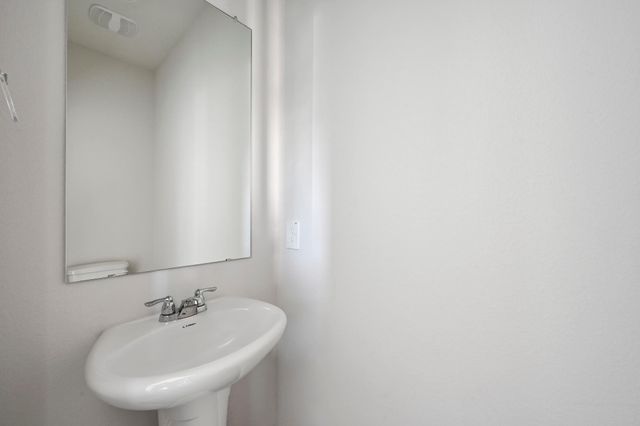 191 Frogmore LOOP, Kyle, TX 78640