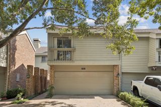 6742 E Northwest Highway, Dallas, TX 75231