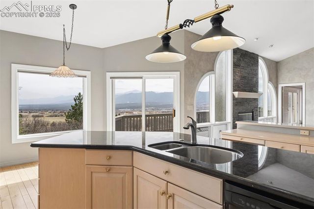 265 Ox Yoke Way, Monument, CO 80132