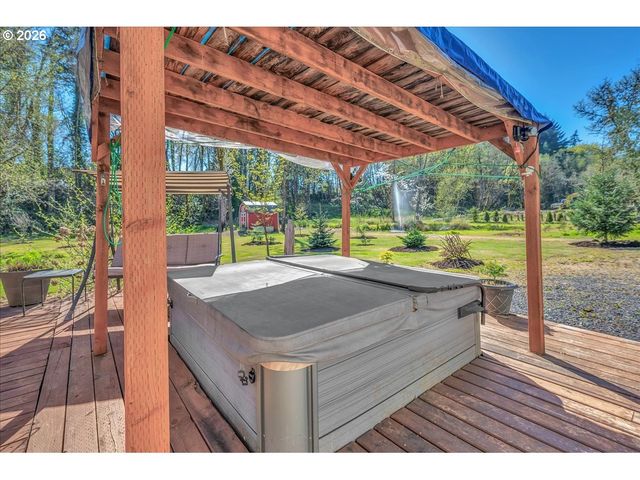 56840 HUMMINGBIRD Ln, Warren, OR 97053
