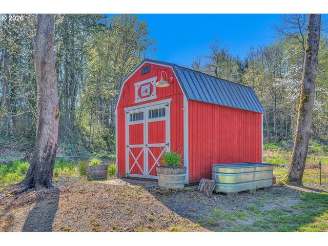 56840 HUMMINGBIRD Ln, Warren, OR 97053