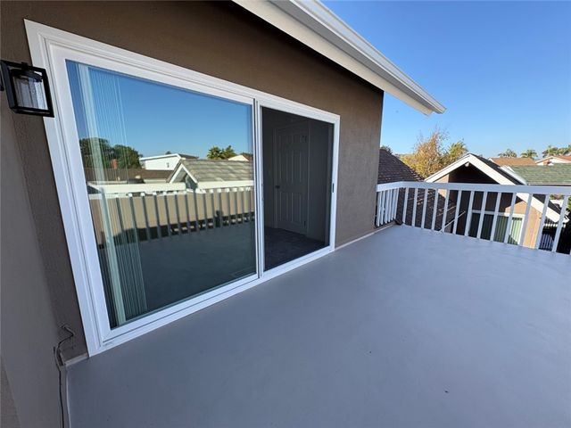 310 Corsair, Seal Beach, CA 90740