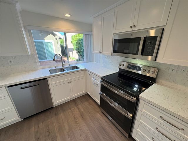 310 Corsair, Seal Beach, CA 90740