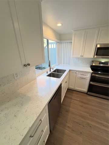 310 Corsair, Seal Beach, CA 90740