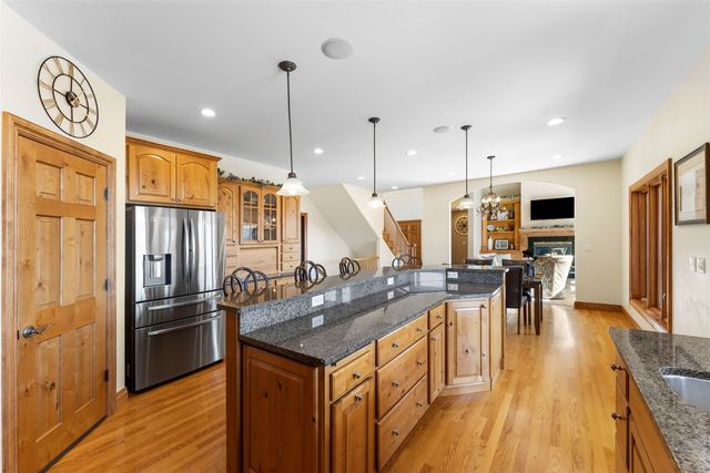 4601 Plumberry Road, Ely, IA 52227