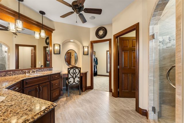 4601 Plumberry Road, Ely, IA 52227