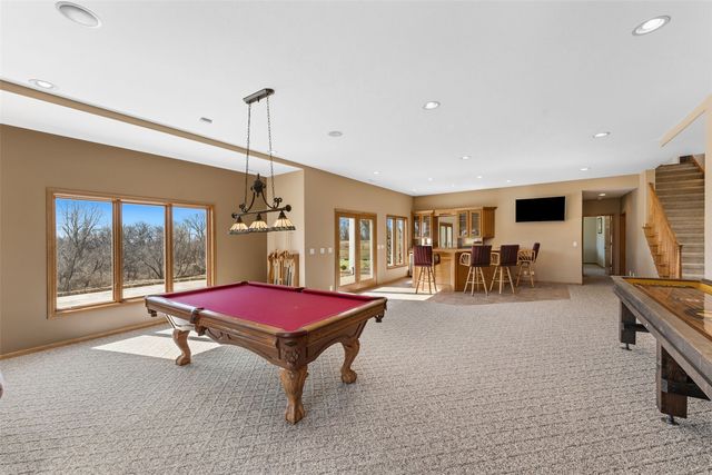 4601 Plumberry Road, Ely, IA 52227