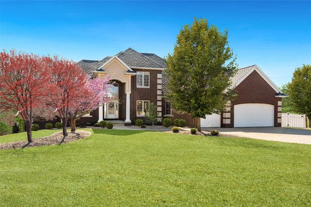 4601 Plumberry Road, Ely, IA 52227